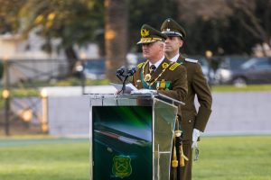 General Marcelo Araya dando un discurso luego de asumir como nuevo director de Carabineros