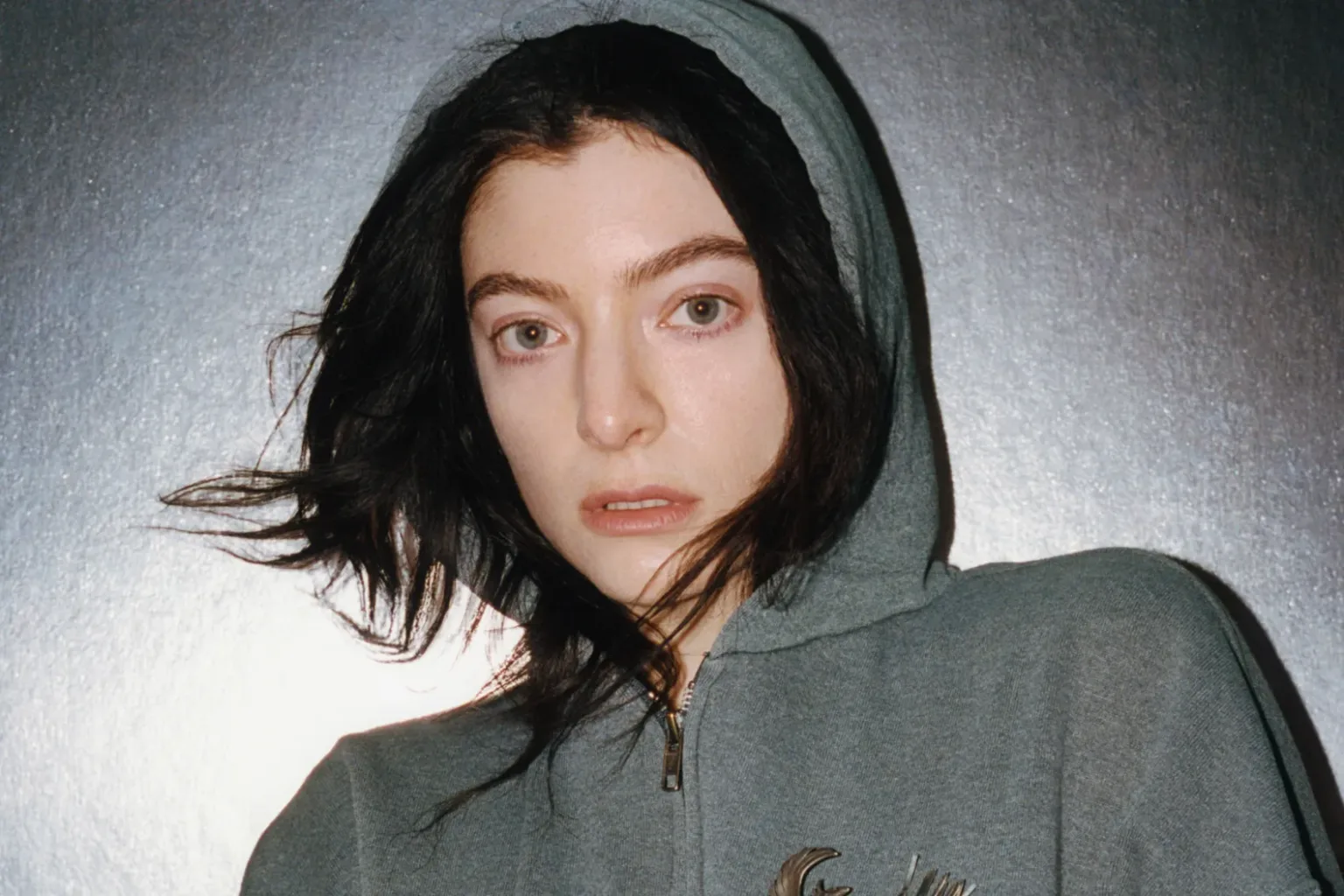 Lorde anuncia su cuarto álbum de estudio